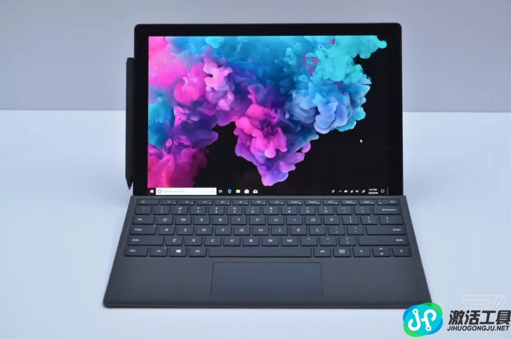  微软外媒The Verge带来了Surface Pro 6黑色版的上手图赏