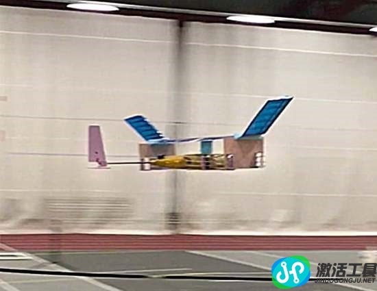 麻省理工学院研究人员造出史上第一架“固态”飞机